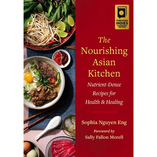 The Nourishing Asian Kitchen af Sophia Nguyen