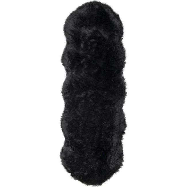 Sort imiteret lammeskind 60x180 cm – blødt & luksuriøst