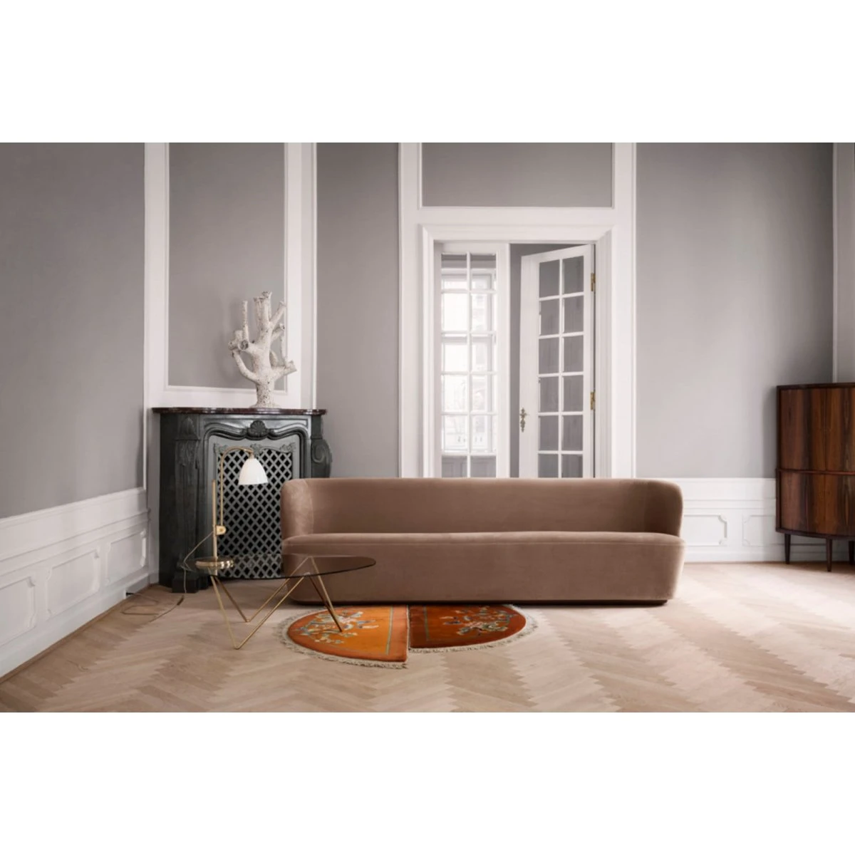 GUBI Bestlite BL1 Bordlampe Ø16 Messing/Mat Hvid
