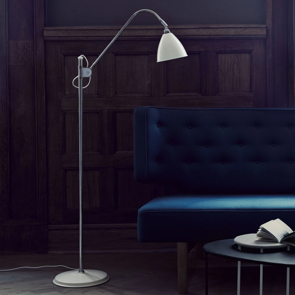 GUBI Bestlite BL3 Gulvlampe Krom/Mat Hvid Ø16
