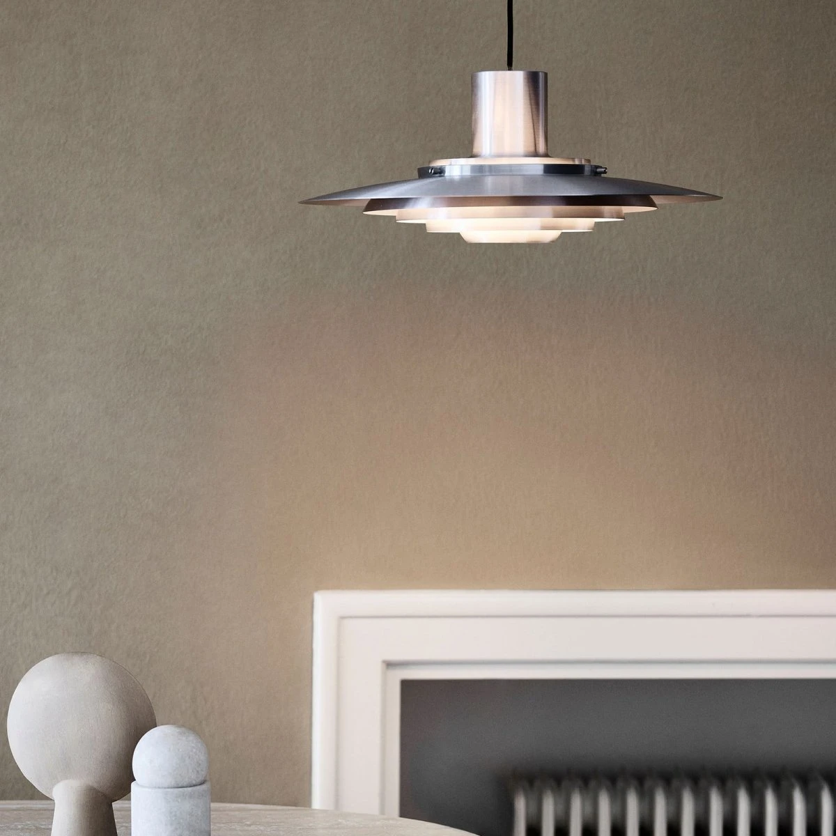 &Tradition P376 KF1 Pendellampe i Aluminium