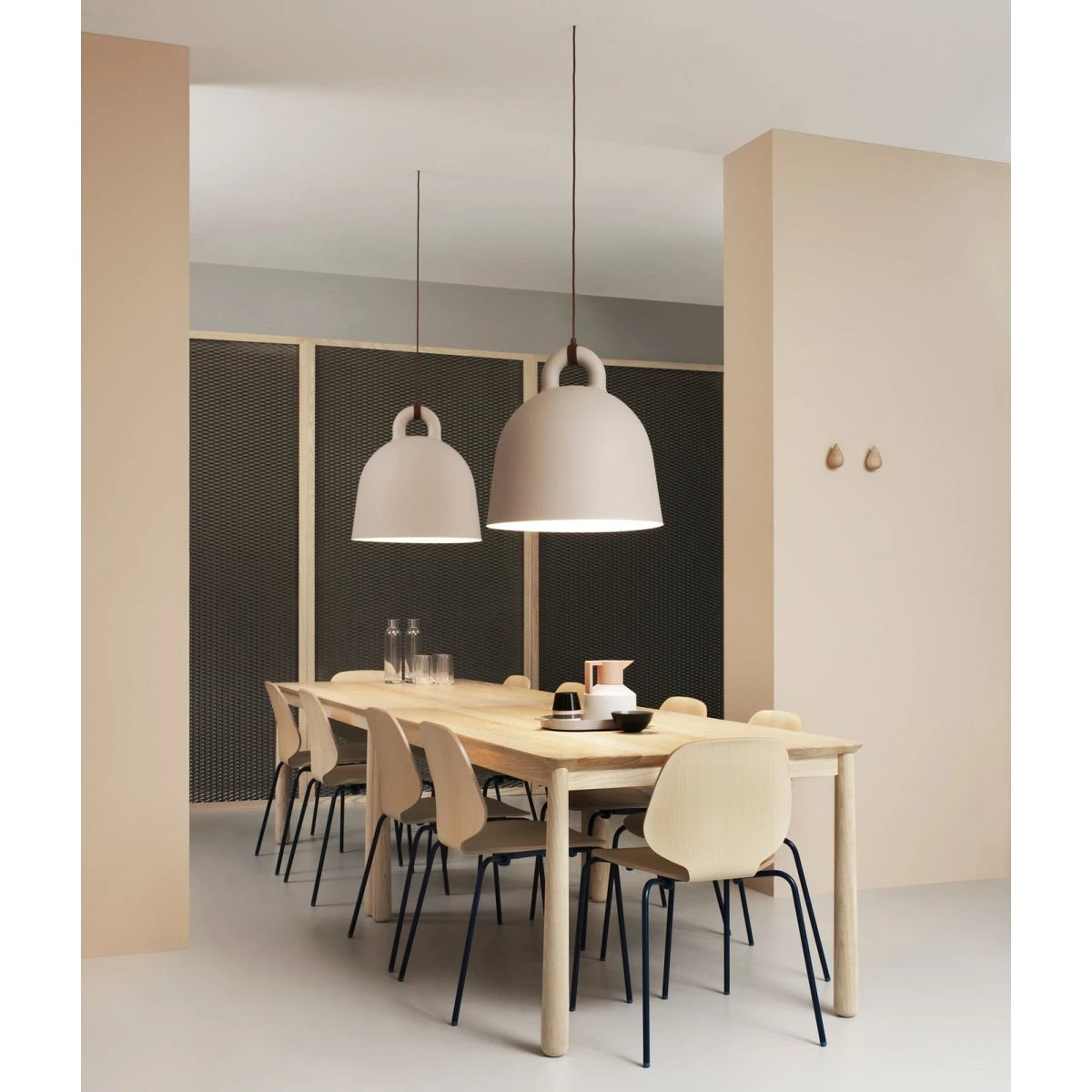 Normann Copenhagen Bell Pendel Large Hvid