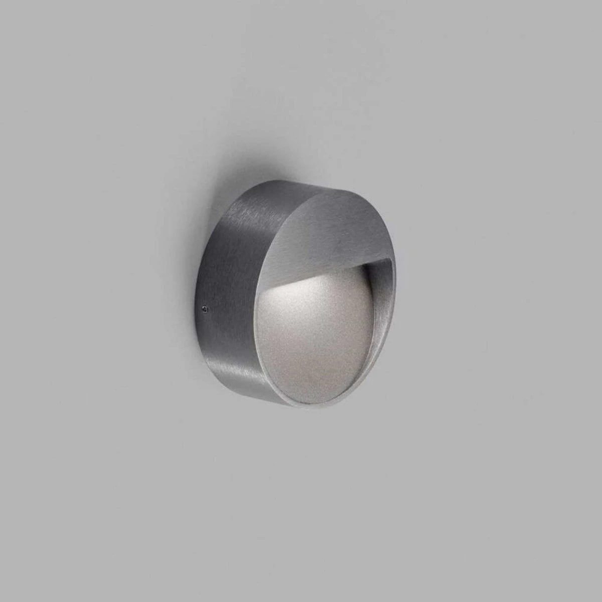 Light-Point Serious 3 Væglampe Titanium IP54 2700K