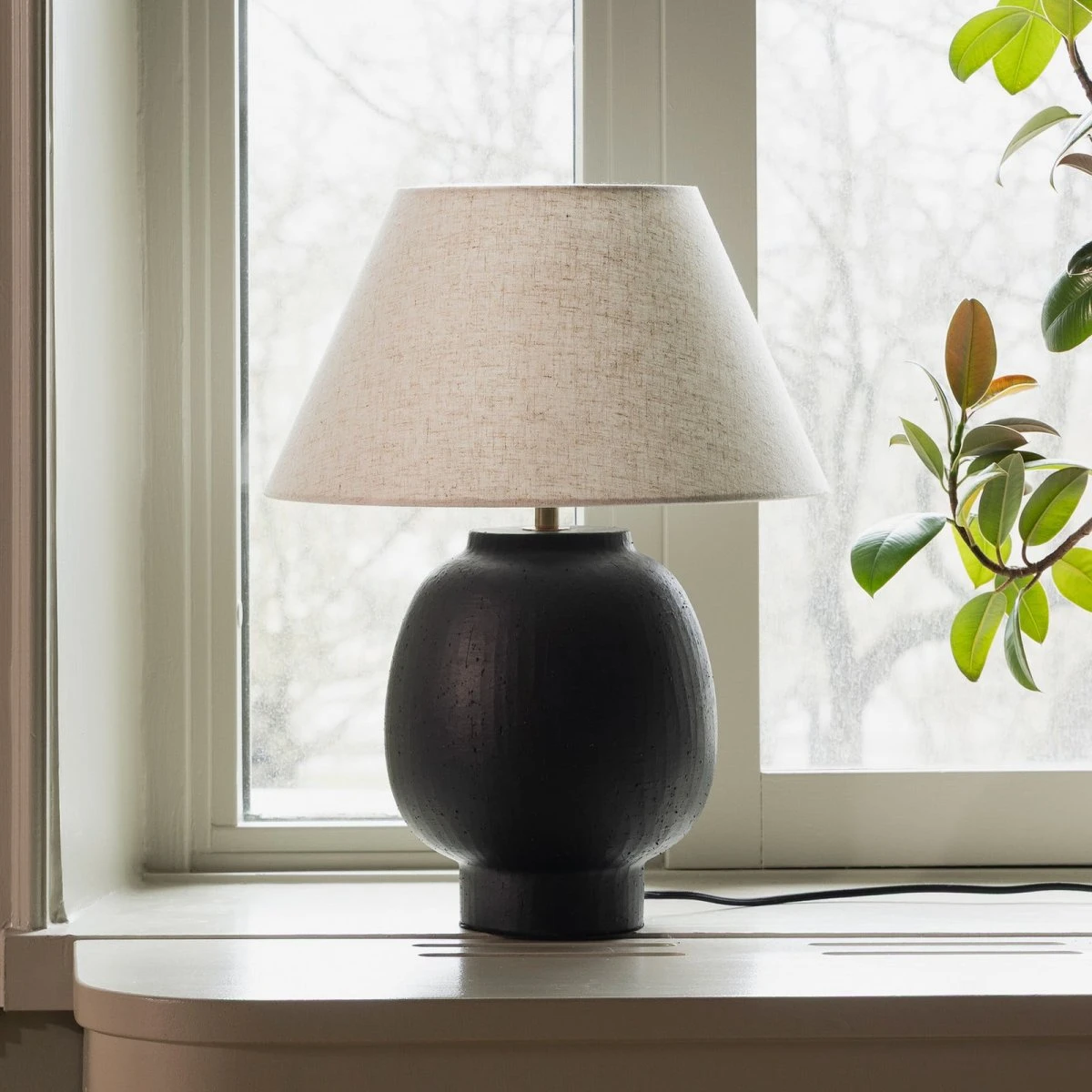 Globen Lighting Lorenzo Bordlampe - Sort - 46 cm