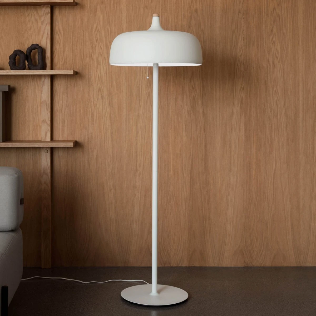 Northern Acorn Gulvlampe Matt White