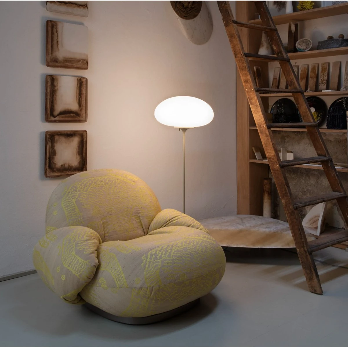 Gubi Stemlite Gulvlampe - Pebble Grey - 110 cm