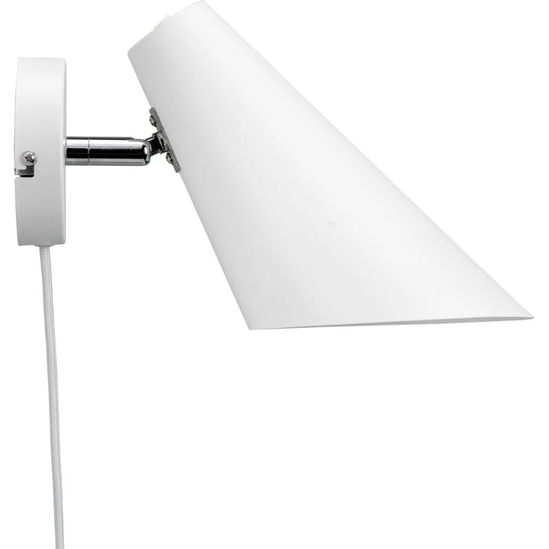 Dyberg Larsen Cale væglampe – mat hvid