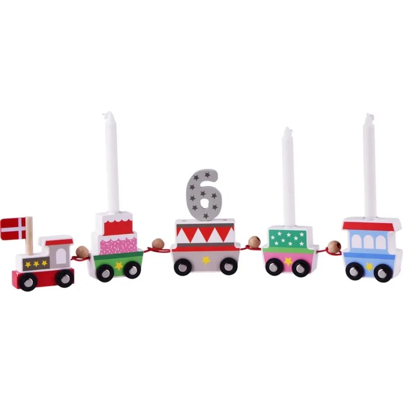 Fødselsdagstog i træ med tal og dansk flag