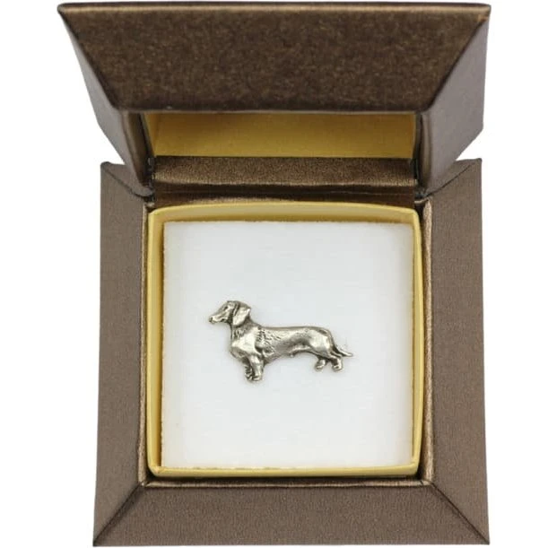 Art-Dog Gravhund broche - elegant sølvfarvet hundebroche i gaveæske