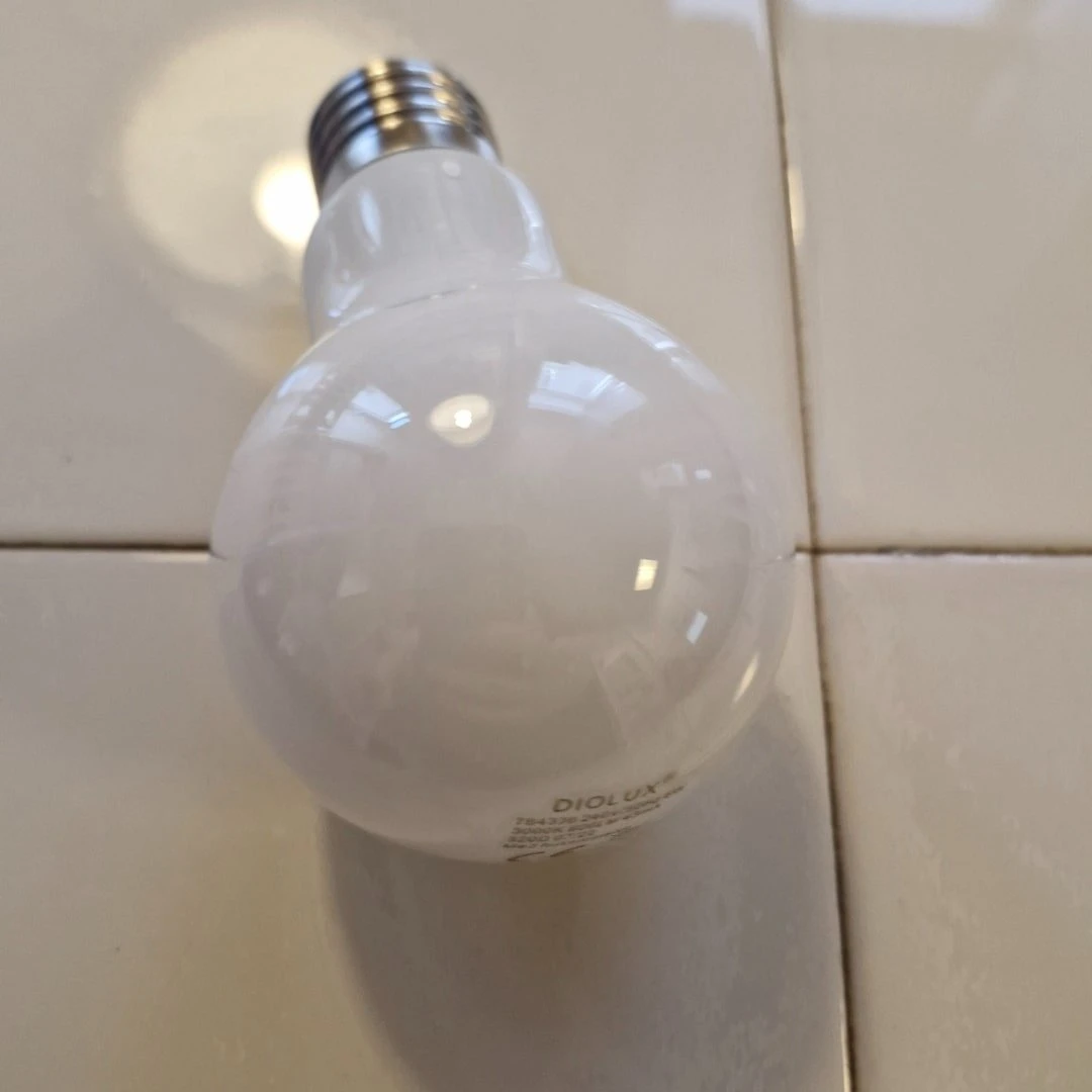 DIOLUX NORMA60 6W E27 806lm 3-trins dæmpbar LED