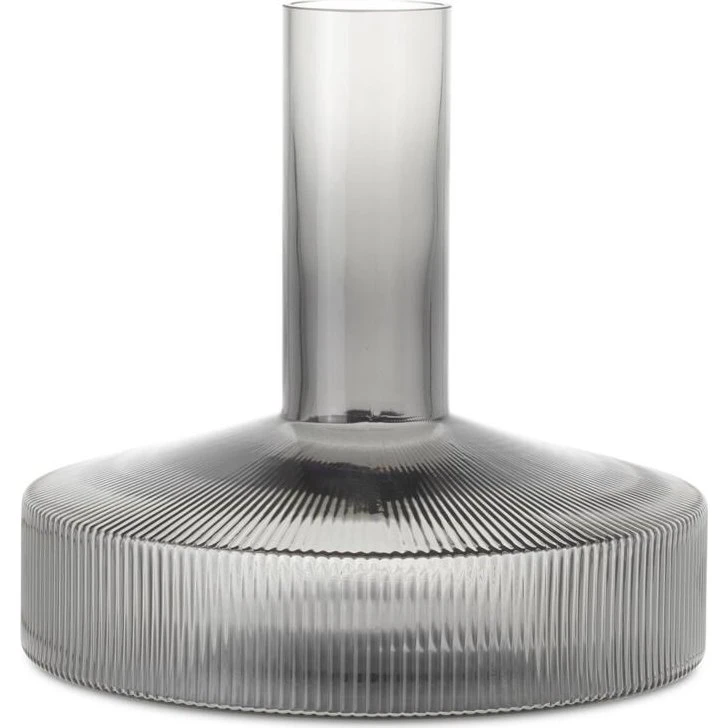 Ferm Living Ripple Vinkaraffel - Smoked Grey