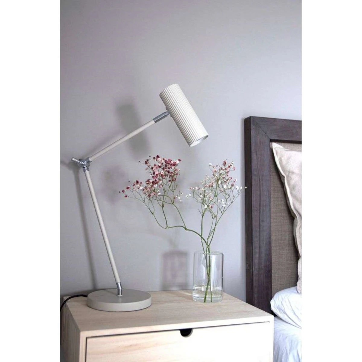Globen Lighting Hubble Read Bordlampe - Beige