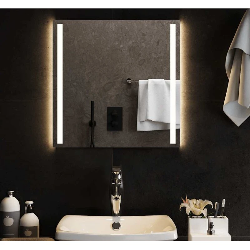 Badeværelsesspejl LED 50x50 cm IP65 med USB