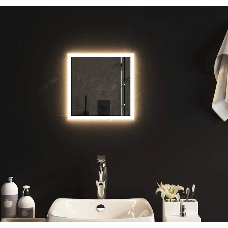 Badeværelsesspejl LED 30x30 cm IP65 med USB