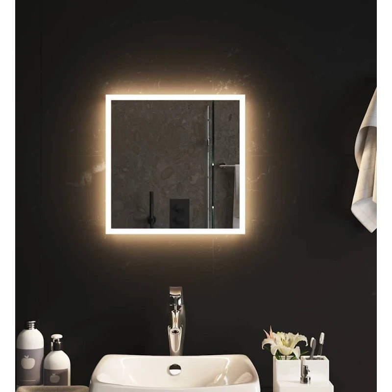 LED badeværelsesspejl 40x40 cm IP65 med USB