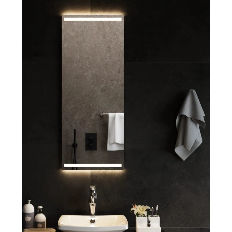 LED badeværelsesspejl 40x100 cm | IP65 & USB