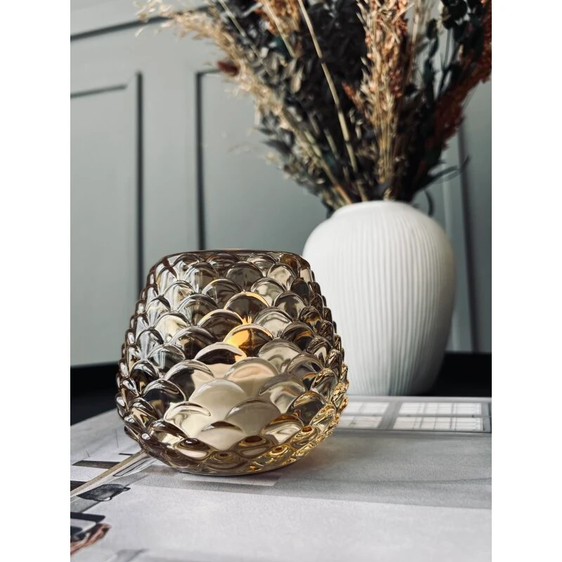 Fyrfadsstage Amber 10 cm – assorteret kogle