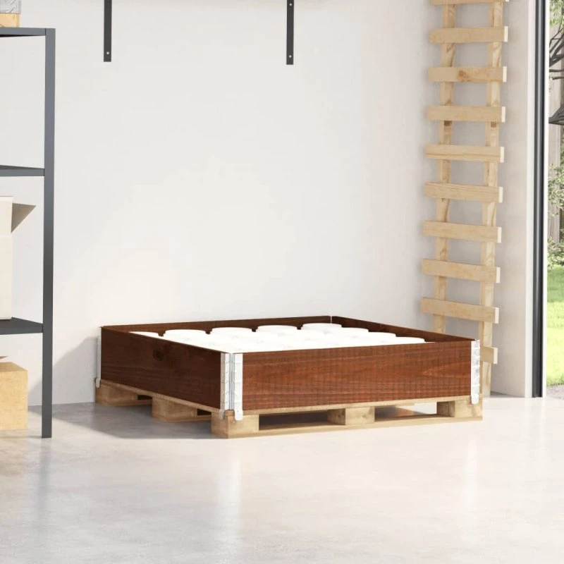 Palleramme 100x100 cm i massivt fyrretræ, brun