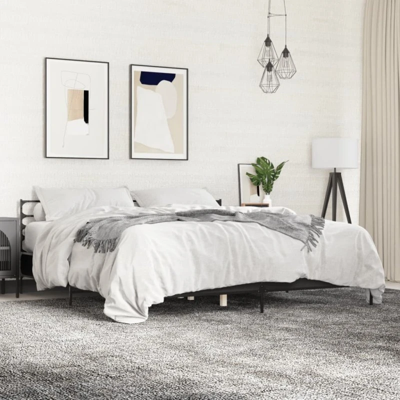 Sengestel 180x200 cm i konstrueret træ og sort metal