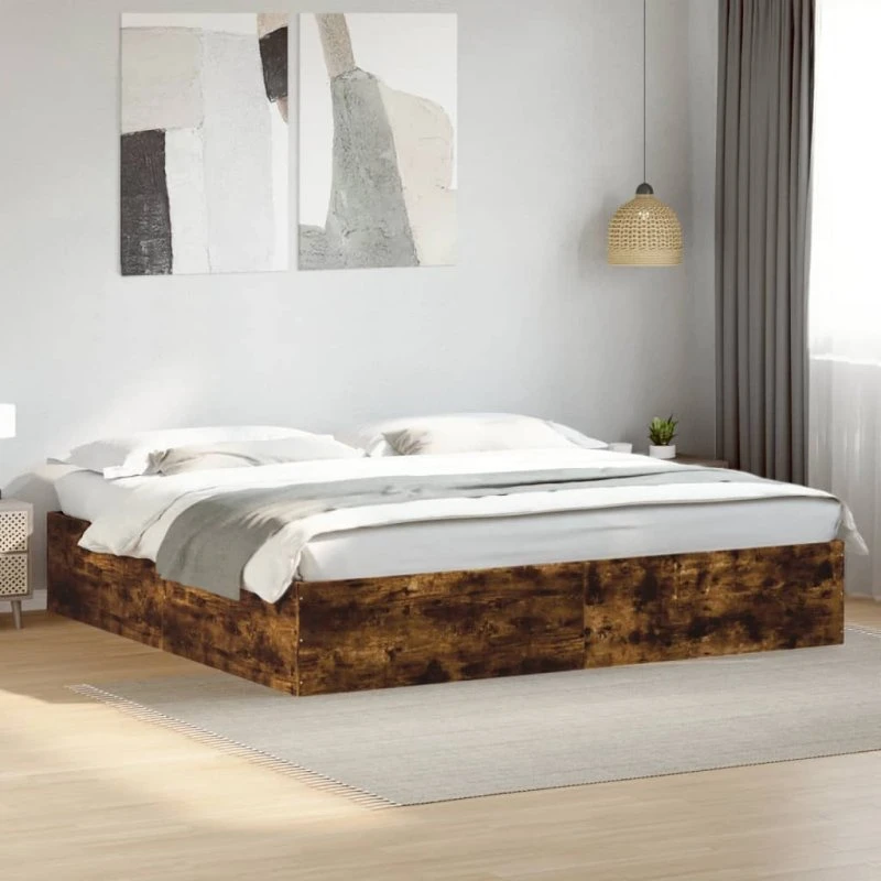 Sengestel 200x200 cm i konstrueret træ - røget eg