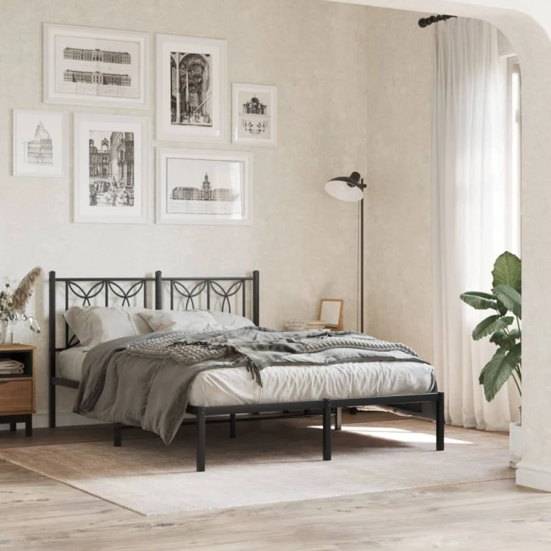 Sengeramme med sengegavl 135x190 cm – sort metal