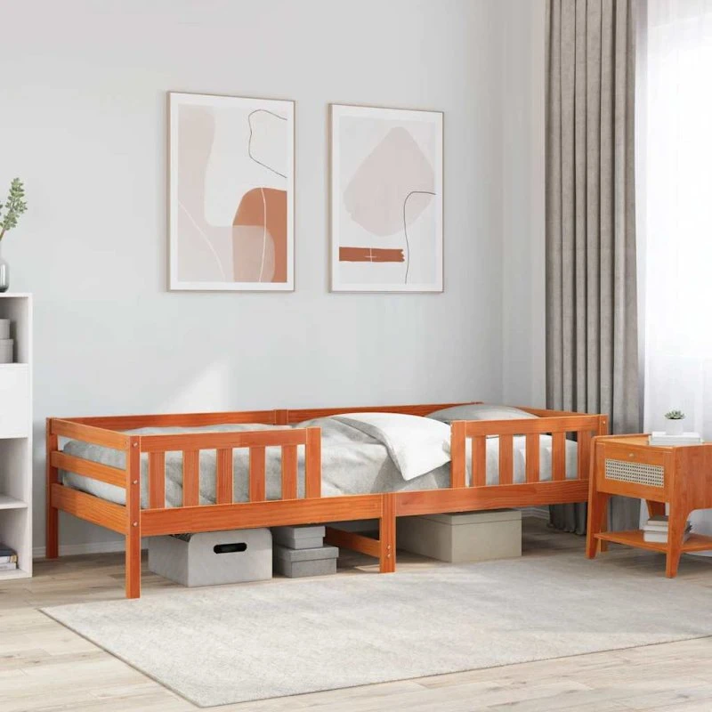 Sengeramme 80x200 cm i massivt fyrretræ — gyldenbrun