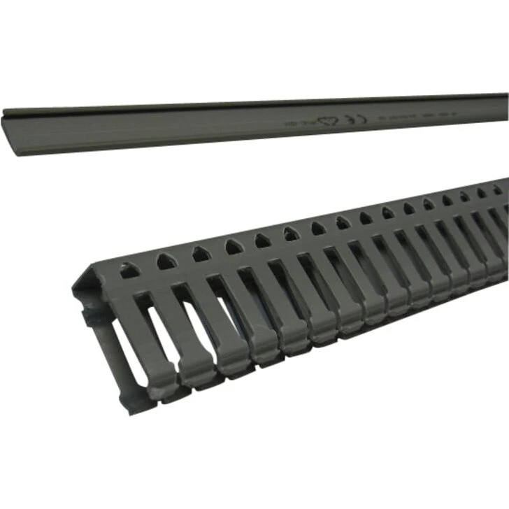 Universal ledningskanal 15x40 opslidset 40 m, RAL7030