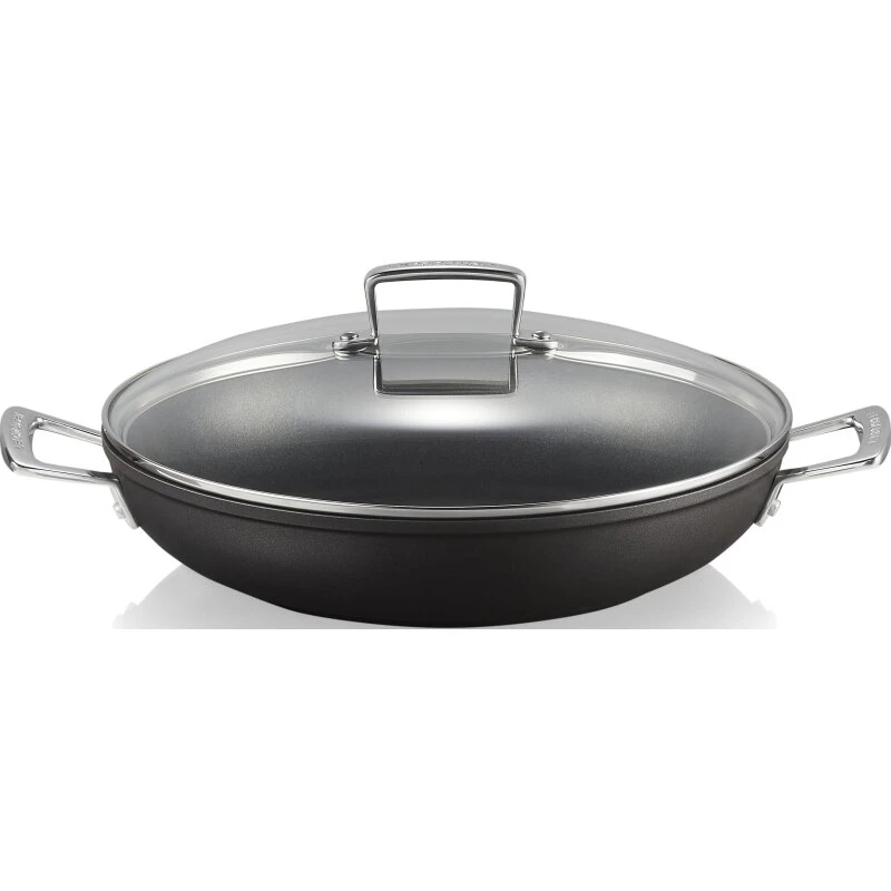 Le Creuset Non-Stick gryde i aluminium med låg og håndtag
