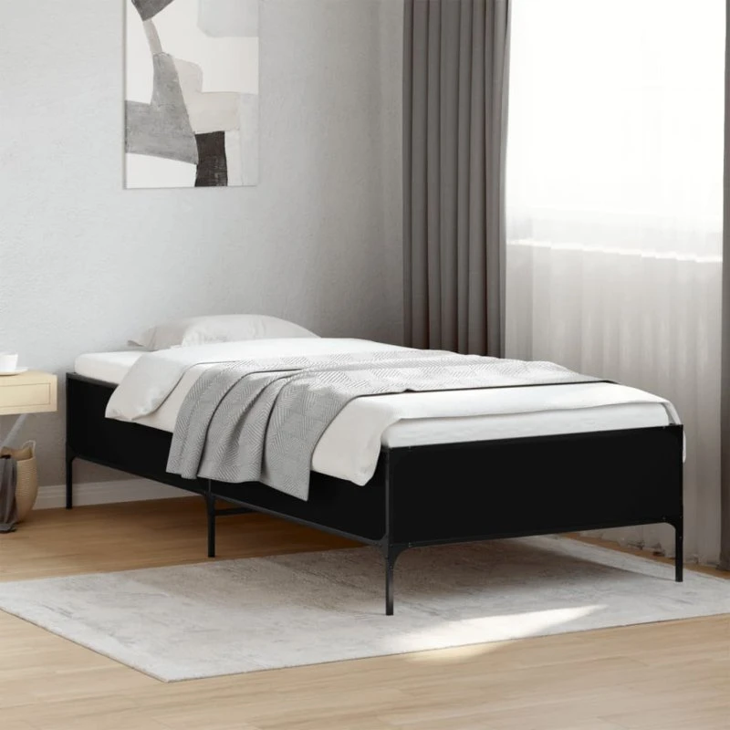 Sengeramme 75x190 cm i konstrueret træ og sort metal