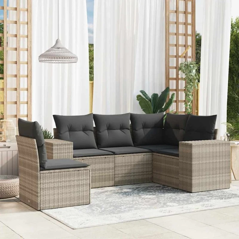 Havesofa sæt 5 dele i lysegrå polyrattan med hynder