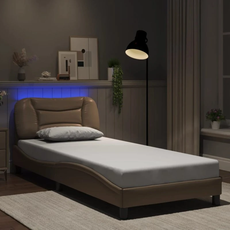 Sengeramme Hvar 90x200 med LED – Cappuccino kunstlæder