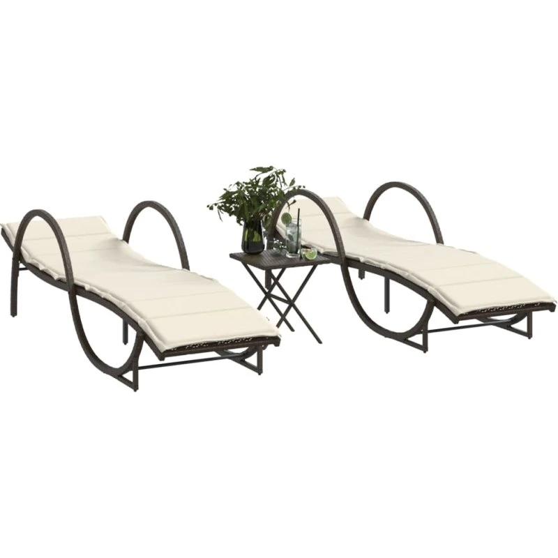 Liggestole 2 stk. med bord i brun polyrattan