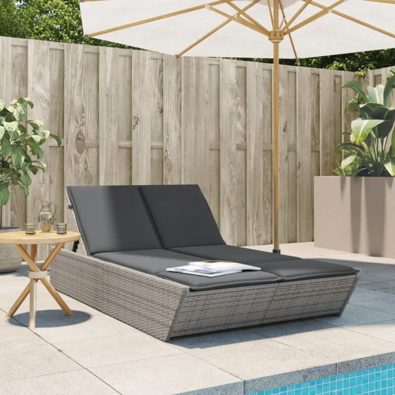 Loungesofa i polyrattan med hynder – grå