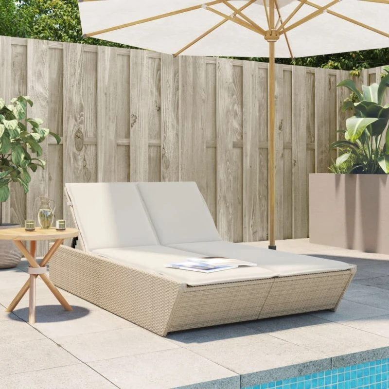 Solseng i polyrattan med hynder, beige