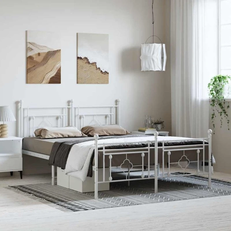 Sengeramme 150x200 cm i hvidt pulverlakeret stål