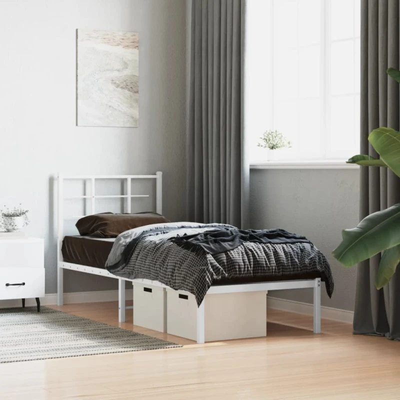 Sengeramme i hvidt pulverlakeret stål 75x190 cm