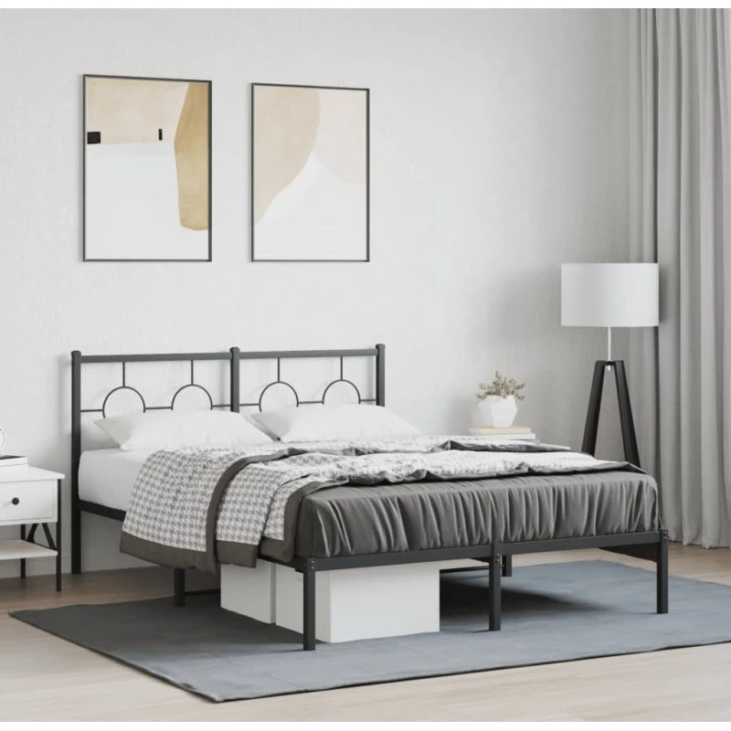 Sengeramme i sort metal med sengegavl 140x200 cm
