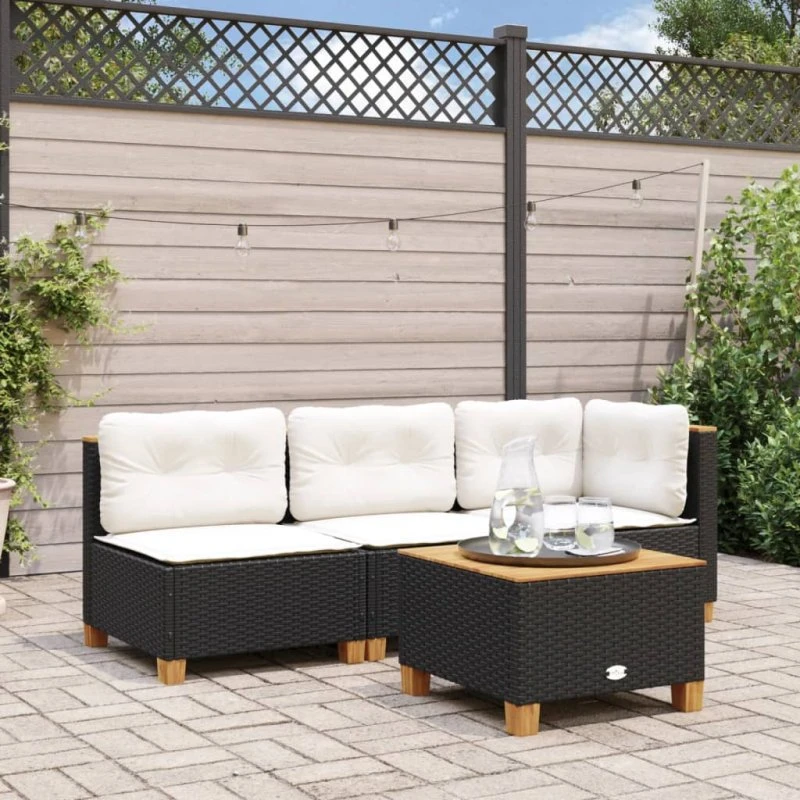 3-personers havesofa i sort polyrattan med hynder