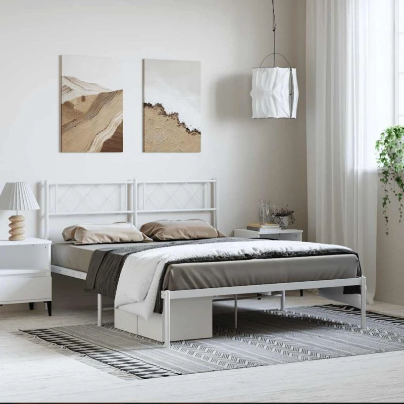 Sengeramme med sengegavl 135x190 cm – hvid metal