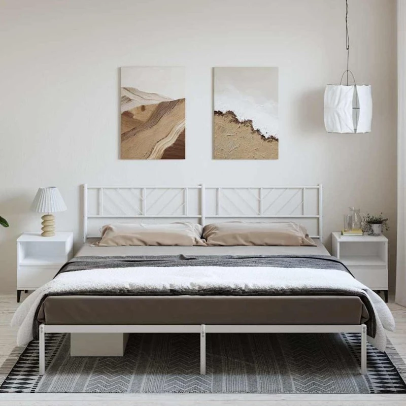 Metal sengeramme med sengegavl 183x213 cm - hvid