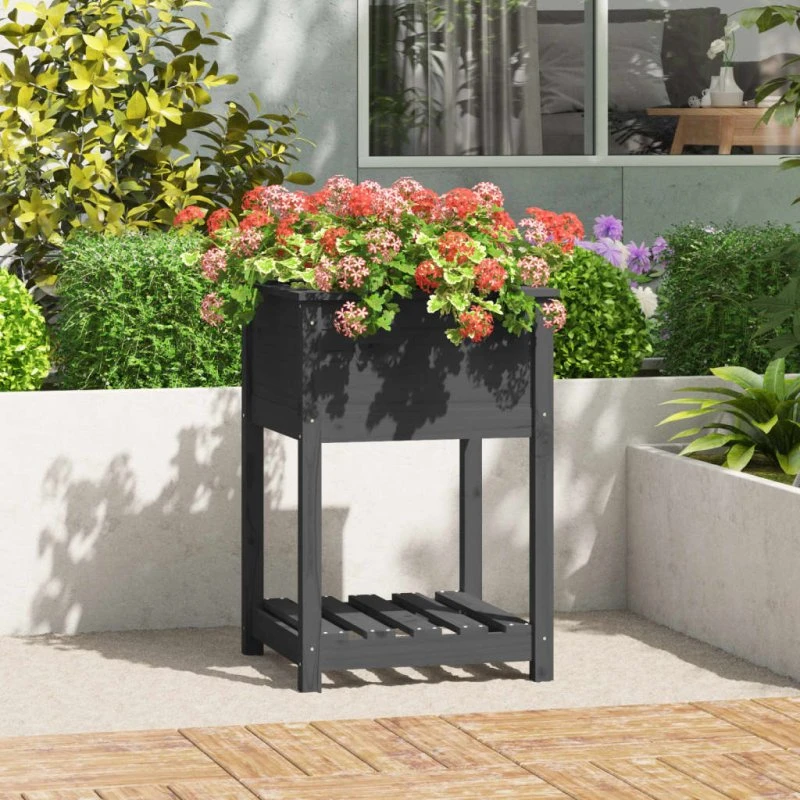 Plantekasse i fyrretræ med hylde 54×54×81 cm – grå