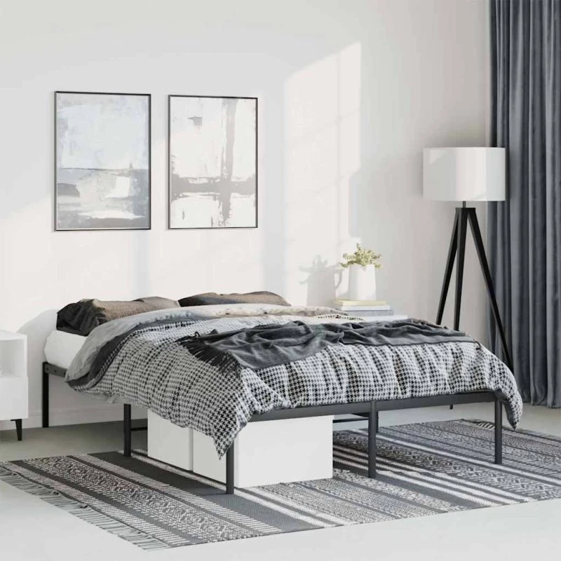 Sengeramme 135x190 cm i sort pulverlakeret metal
