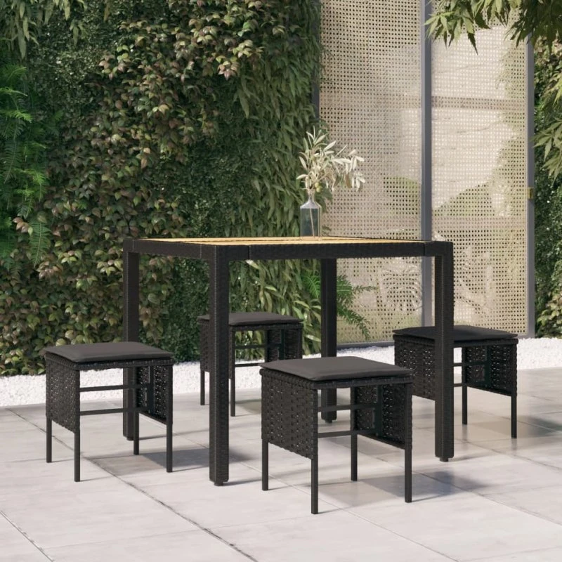 Fodskamler med hynder 4 stk. i sort polyrattan