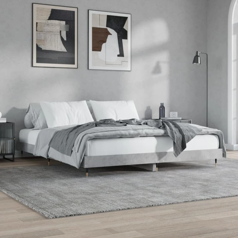 Sengestel 200x200 cm i konstrueret træ – betongrå
