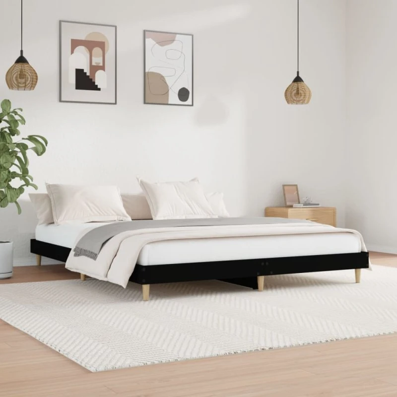 Sengestel 200x200 cm i sort konstrueret træ