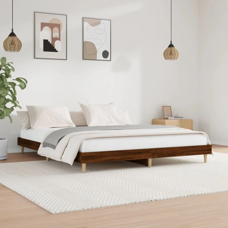 Sengeramme 200x200 cm i konstrueret træ, brun eg
