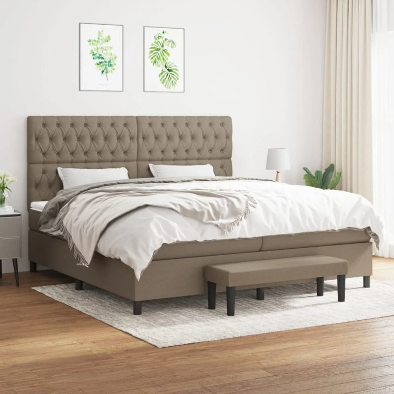 Kontinentalseng 200x200 cm i gråbrunt stof med pocketmadras