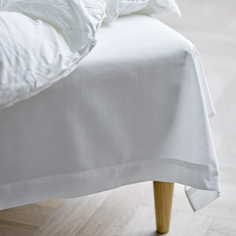 Södahl Calm fladt lagen 150x250 cm, Hvid - Økologisk bomuld