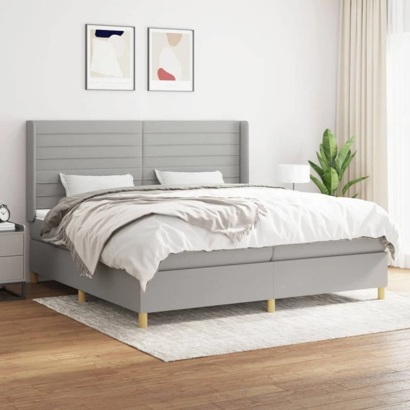 Kontinentalseng 200x200 cm i lysegråt stof med pocketmadras