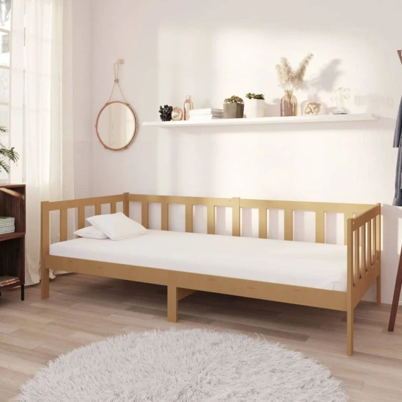 Daybed 90x200 cm i massivt fyrretræ – gyldenbrun inkl. madras